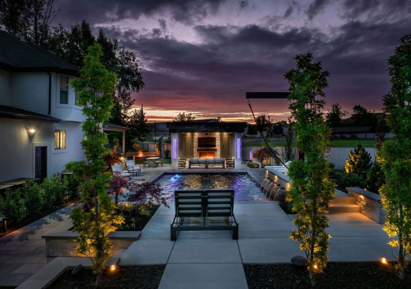 Azure Paradise - Custom pool with water features